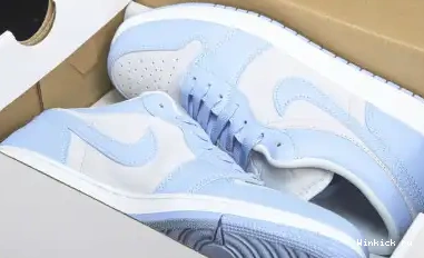 JORDAN UNIVERSITY BLUE LOW 1 WMNS AIR 0606